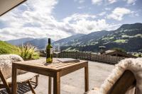 B&B Hart im Zillertal - VIEW4TWO / Chalet-Apartment Zillertal - Bed and Breakfast Hart im Zillertal