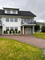 Lena Apartment Tromsø - B&B Kvål