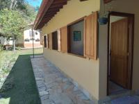 Basic Triple Room with Shared Bathroom