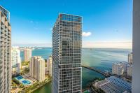 B&B Miami - High Floor Icon Brickell Bay & Pool View 5 star SPA - Bed and Breakfast Miami