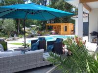 Charming house with private pool - B&B