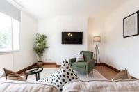 Metropolitan - 2 bed, private parking apartment, great commercial home from home stay! - B&B Southampton