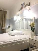 EUROPA22 Apartament z JACUZZI w samym sercu miasta - balkon z widokiem na park i fontanny Zameldowanie od 13 Blisko Areny Lodowej - B&B Tomaszów Mazowiecki