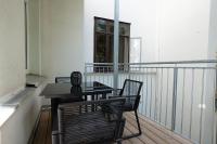 46 m2 central bright apartment with a balcony - Ferienwohnung