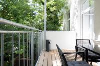 Contemporary 1-Bed Apartment with Balcony in the Heart of Vienna - Chambres d'hôtes Vienne