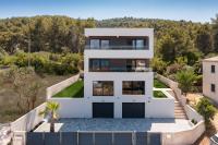 House & Home Slatine - Ferienwohnung Slatine