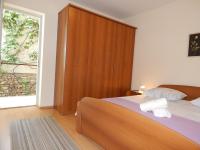 Comfort Two-Bedroom Apartment with Balcony and Sea View