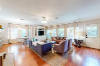 B&B Houston - Family-Friendly City Living - Bed and Breakfast Houston