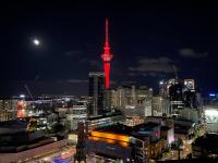 B&B Auckland - Apartment with Brilliant views in Auckland CBD - Bed and Breakfast Auckland