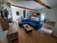 Casa con 4 camere da letto