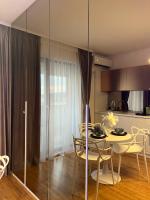 Pitesti Sunset View - Ferienwohnung