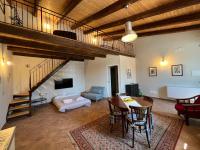 Apartment - Split Level