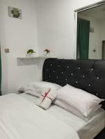 Inap Idaman 6 Queen Bed Near HUSM - Ferienwohnung