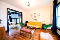 Luxe Mid-Century Styled Historic Townhouse #2 - Chambres d’hôtes