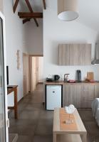 Niki Apartments Beach Loft - B&B Platamónas