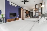 Deluxe Queen Room with Two Queen Beds