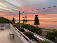 Lakeview luxury apartment - B&B The Entrance