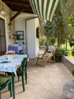 Maslinica, otok Šolta, whole house with teracce - B&B Maslinica