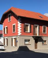 Duplex Sallanches - Terrasse, Centre & Parking by AlpenlySallanches - B&B Sallanches