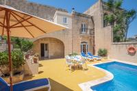 Dar ta' Betta Farmhouse with private pool - Chambres d’hôtes Għarb