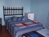 Chambre Triple avec Salle de Bains