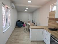 Apartman LENI2 u centru Zajecara - Ferienwohnung Zaječar