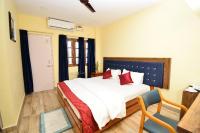 Double Room with Balcony and Sea View