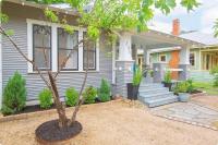 Southtown Downtown Home Walk to Riverwalk - B&B San Antonio
