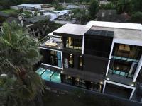 B&B Chiang Mai - Futuristic Pool Villa with Stunning Mountain View - Bed and Breakfast Chiang Mai