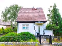 B&B Neustrelitz - Ferienhaus Luise - Bed and Breakfast Neustrelitz