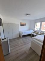 Monteurunterkunft mit Terrasse in Lünen - Bed and Breakfast