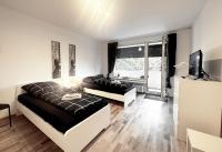 B&B Essen - #VAZ Apartments E04-05, TV, WLAN, Küche, Balkon - Bed and Breakfast Essen