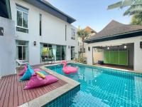 B&B Ban Na Chom Thian - Pattaya private Jacuzzi Pool Villa Nearby BEACH - Bed and Breakfast Ban Na Chom Thian