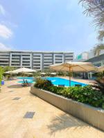 Stunning Pool View Home with private Garden - Bed and Breakfast Caïro