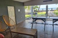 Hermosa Casa de Playa DejaBlue SV - B&B La Libertad