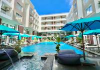 3BR 2BA Retreat with Four Pools Gym and Onsite Dining Close to El Gouna - Ferienwohnung Hurghada