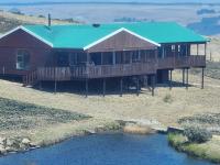 Log Cabin Moonlight Meadows Dullstroom. - B&B Dullstroom