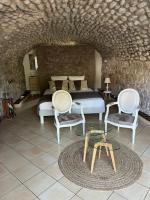 GITE DE LA CAPPELLA - CHAMBRE D'HÔTES A VOLTA - B&B Aubenas