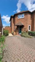 Glebe House, Private entrance, free parking on drive, Self check in, Netflix - B&B