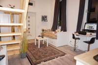 Fresh happy little house, 35 m2 IN Täby - Bed and Breakfast Stockholm