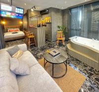 B&B Istanbul - Cactus Suites Plus - Bed and Breakfast Istanbul