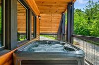 Private Indoor Pool Cabin near Pigeon Forge Hot Tub, Fire Pit, Sleeps 12 - B&B Sevierville