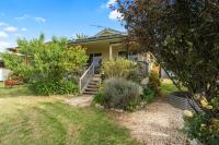 B&B Willunga - Cottage in the Vineyard - Sleeps 4, Vineyard Views - Bed and Breakfast Willunga