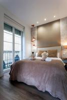 Apartment mit Balkon