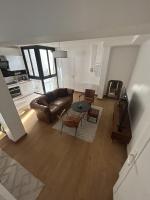Grand Cru * Magnifique Duplex au cœur d’Epernay - B&B