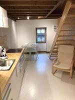 Studio 30m2 centre de Cusset - B&B