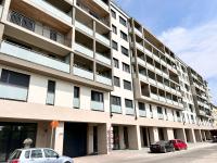 New 2022 Family&Friends Downtown AC 3BR 2BA FREE PARKING big Balcony near Metro&Train Station SELF CHECK-IN Apt - Chambres d'hôtes Budapest