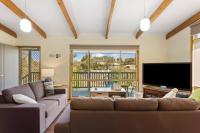 'The Azarra' Coastal Serenity for Families in Rye - B&B Rye