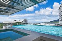 B&B Cairns - 'Marlin Parade' Waterfront Getaway with Rooftop Pool - Bed and Breakfast Cairns