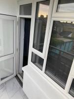 2 Bed - Sleeps 4 - with Parking - Ferienwohnung London